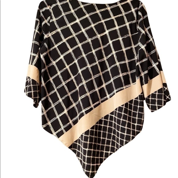 𝅺ALFANI Dressy Top - Picture 2 of 8